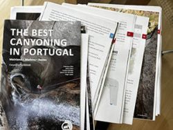 The best canyoning in Portugal (Francisco Silva, Mario Silva, Cristina Garrido, Maria Ceu Almeida, Tiago Lopes)